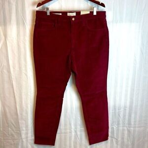 Universal Tread High Rise Skinny Soft‎ Curdoroy Burgundy Pants Size 14